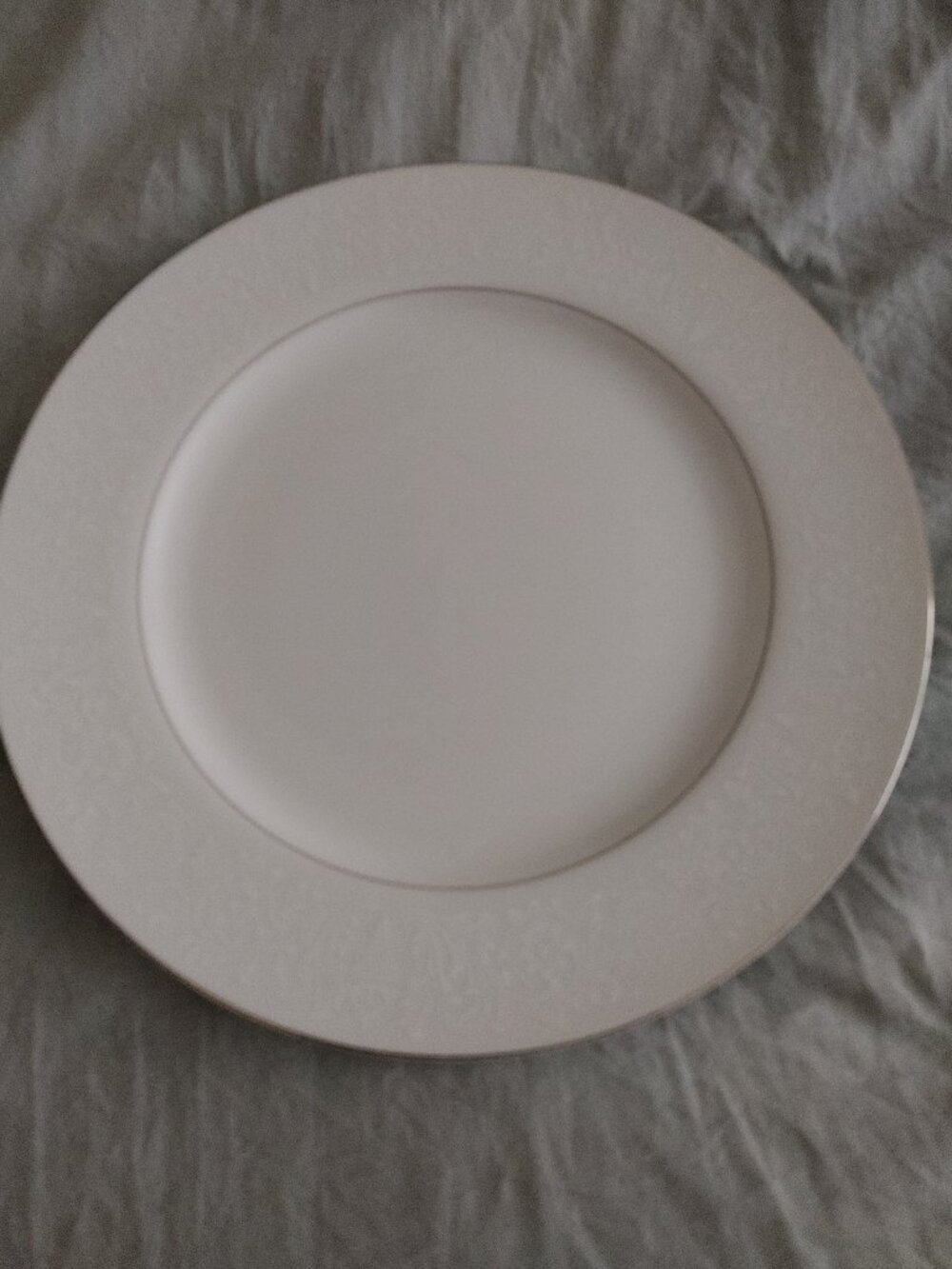 Vintage Crown Victoria "Lovelace" Pattern Fine China Dinner Plate